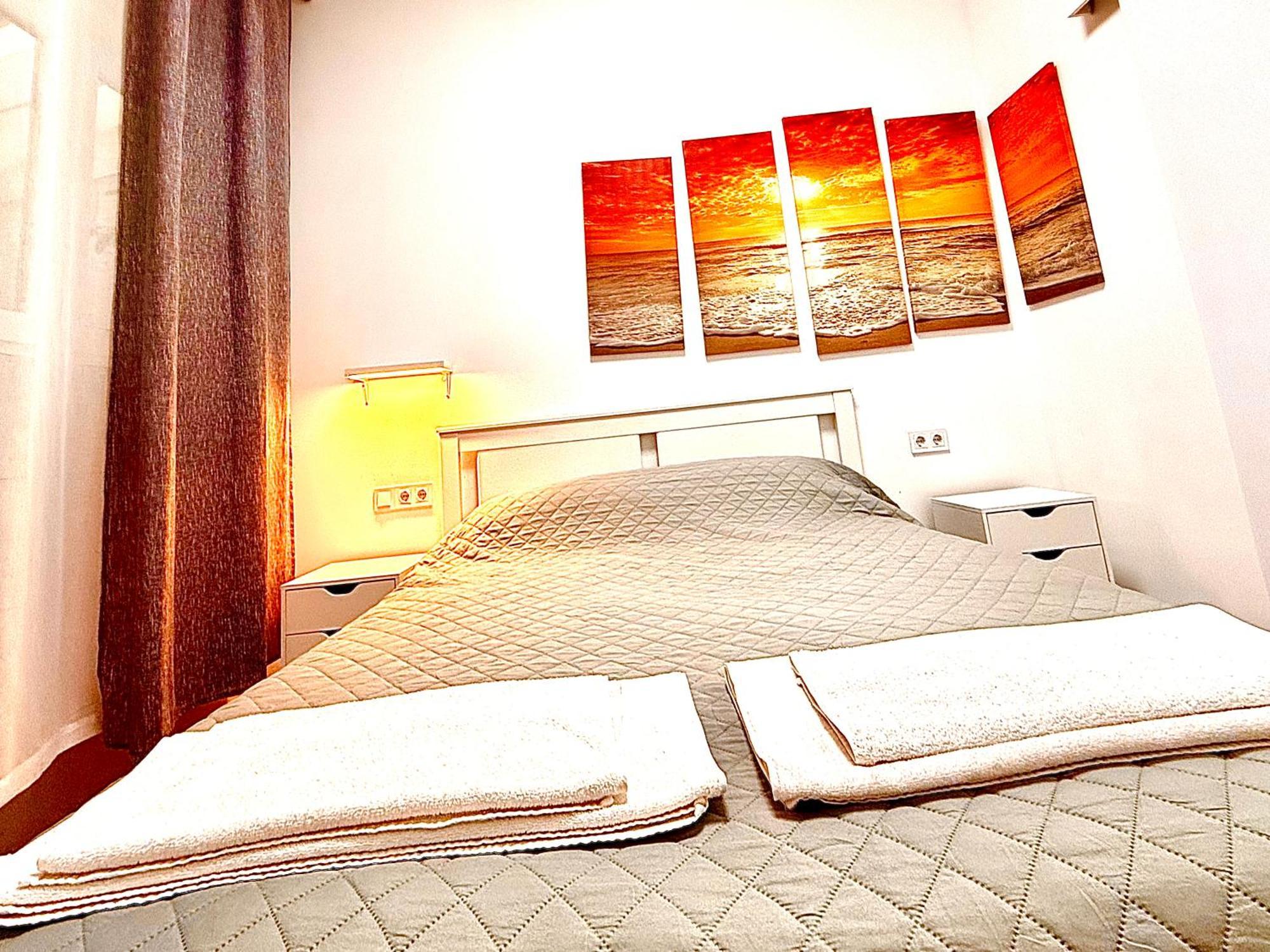 Apartamentos Sant Roc Валенсія Екстер'єр фото